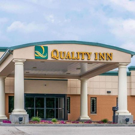 Huntingburg Quality Inn מראה חיצוני תמונה