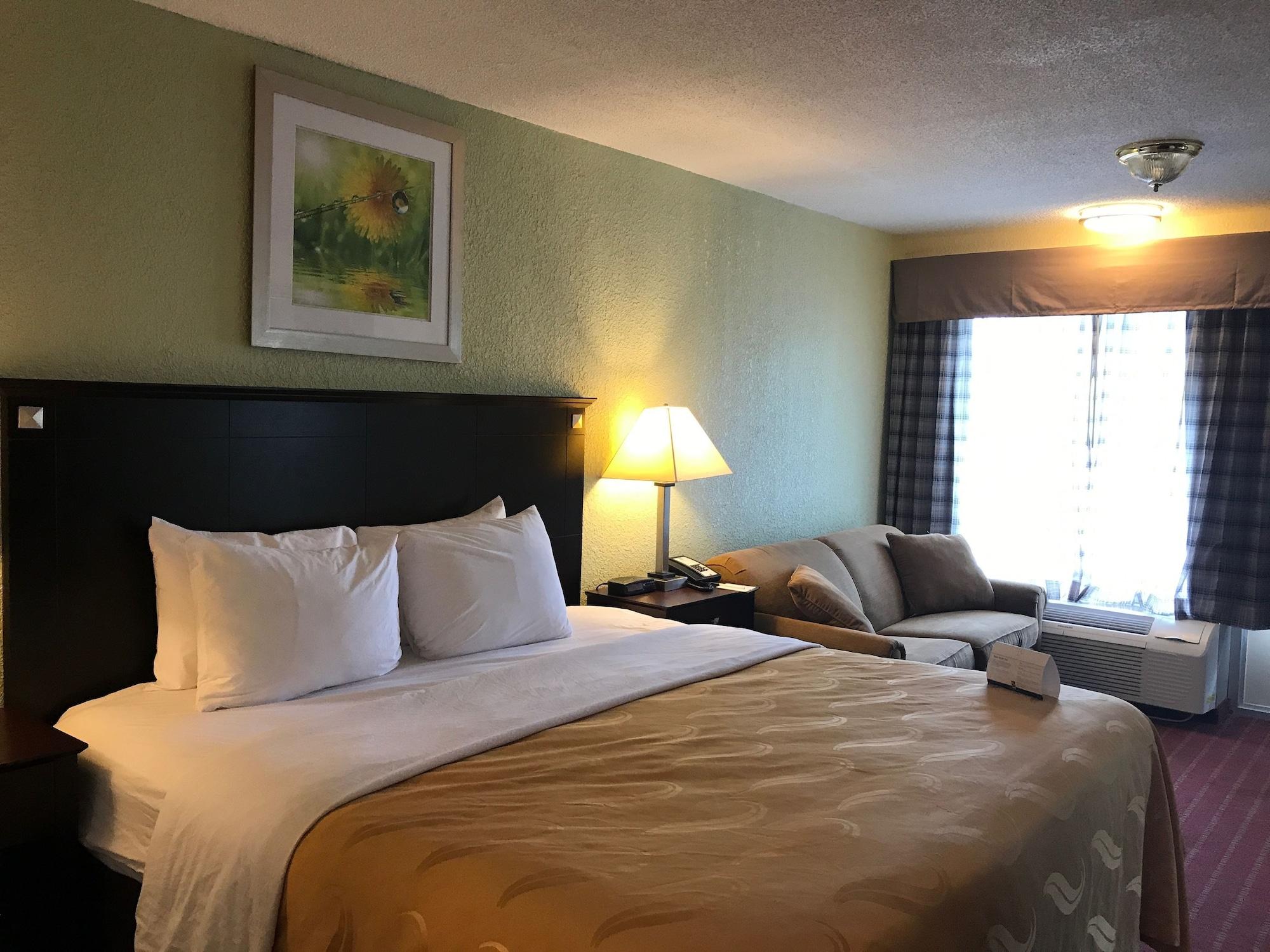 Huntingburg Quality Inn מראה חיצוני תמונה