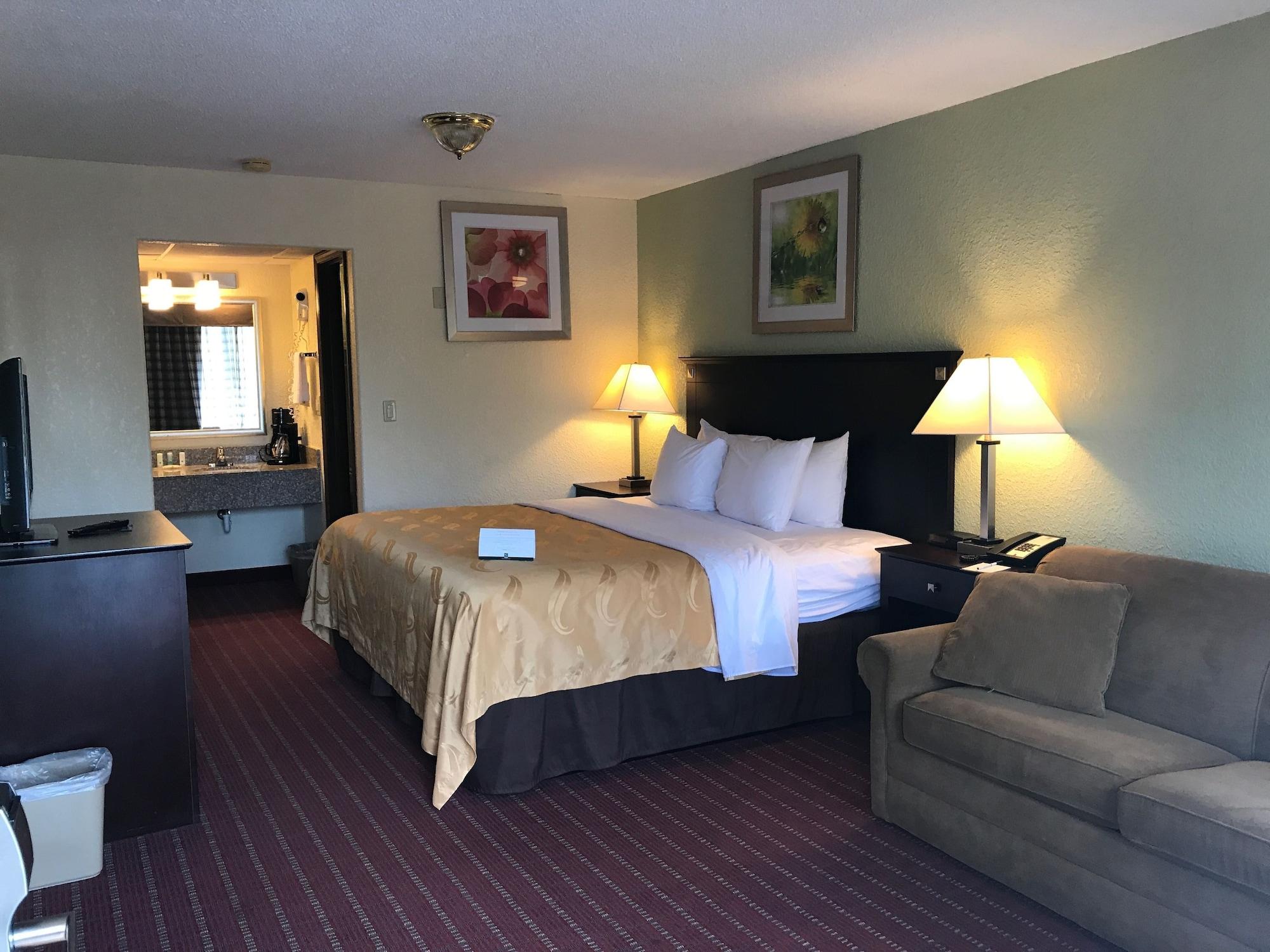 Huntingburg Quality Inn מראה חיצוני תמונה
