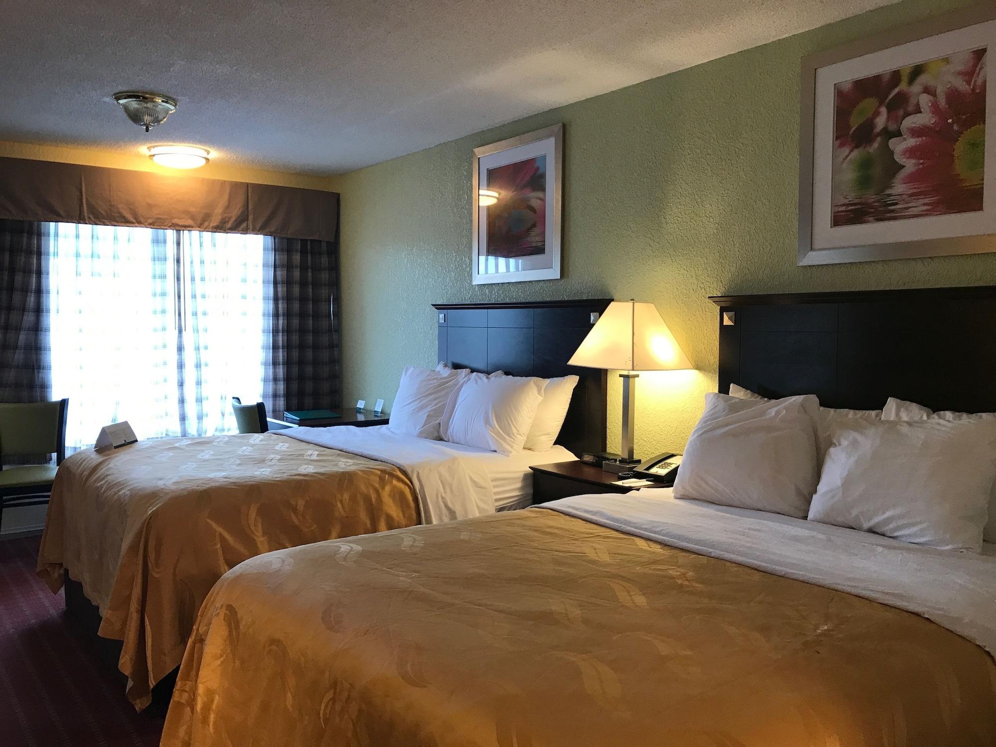 Huntingburg Quality Inn מראה חיצוני תמונה