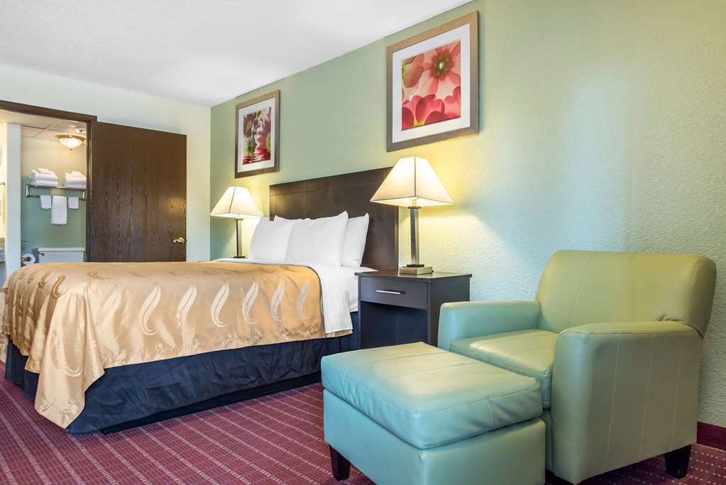 Huntingburg Quality Inn חדר תמונה