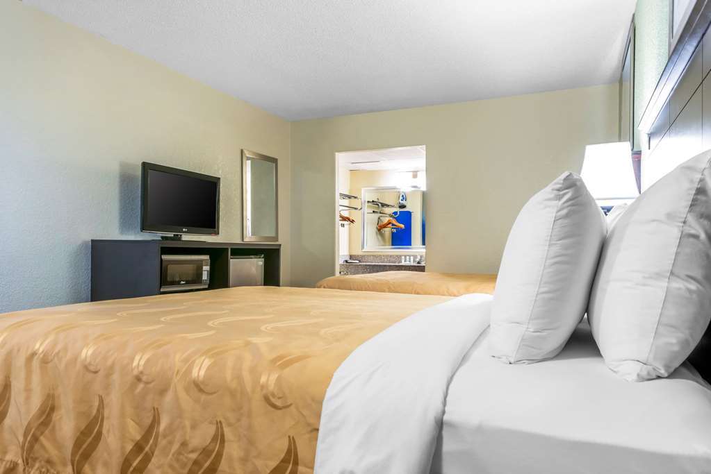 Huntingburg Quality Inn חדר תמונה