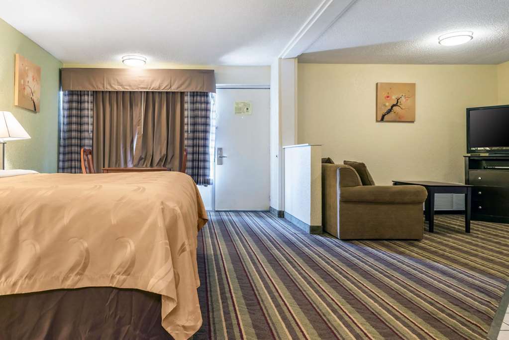 Huntingburg Quality Inn חדר תמונה